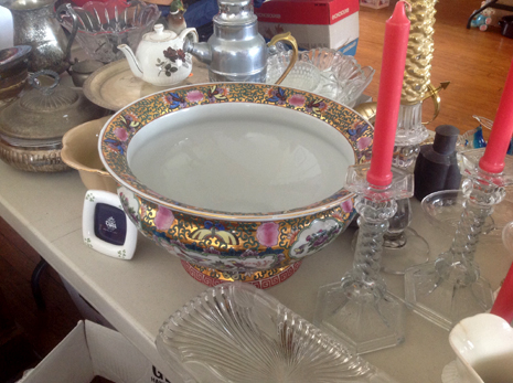 Memorial Day Yard Sale - Bowls